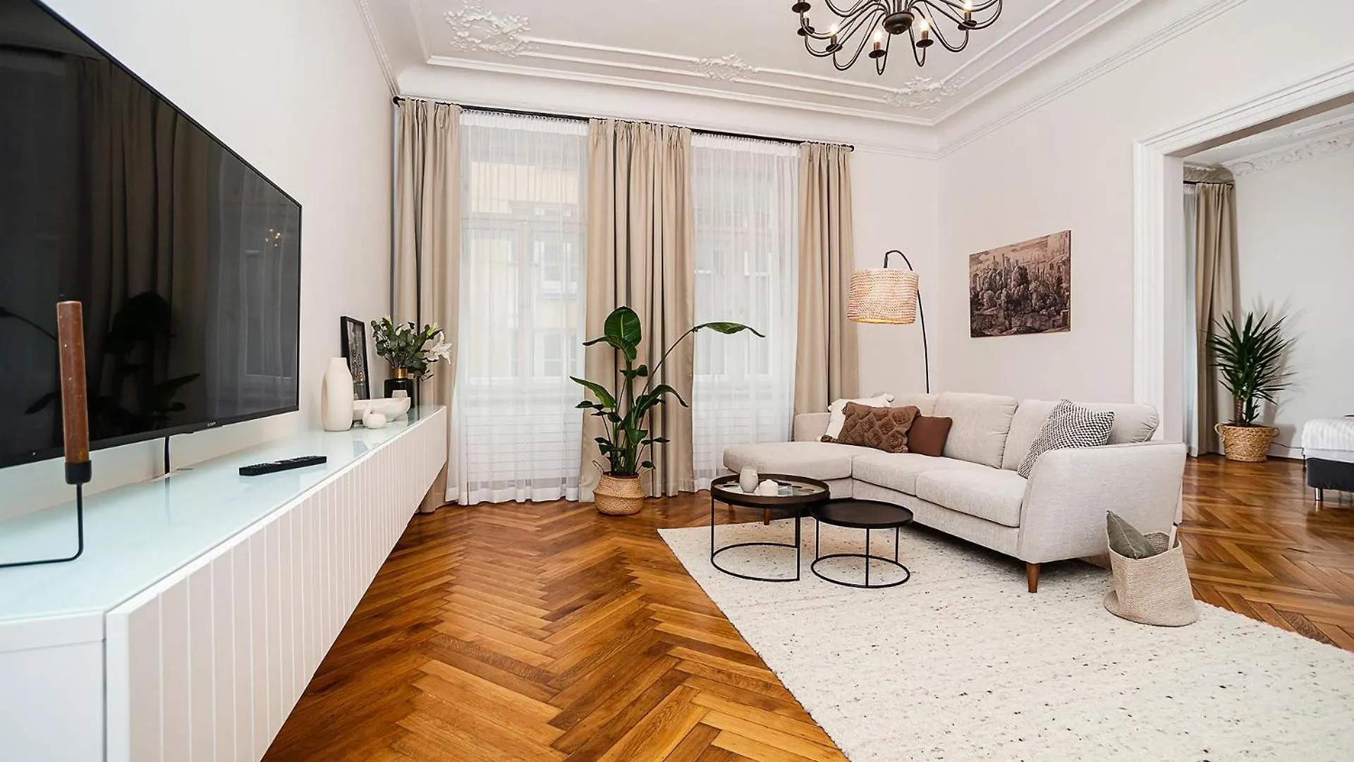 Апартаменты Luxurious Two-Bedroom In The Old Town Прага