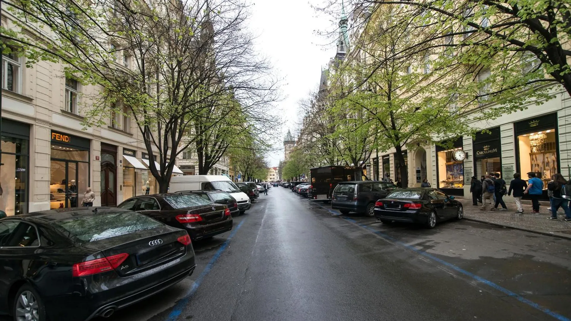 Luxurious Two-Bedroom In The Old Town Прага
